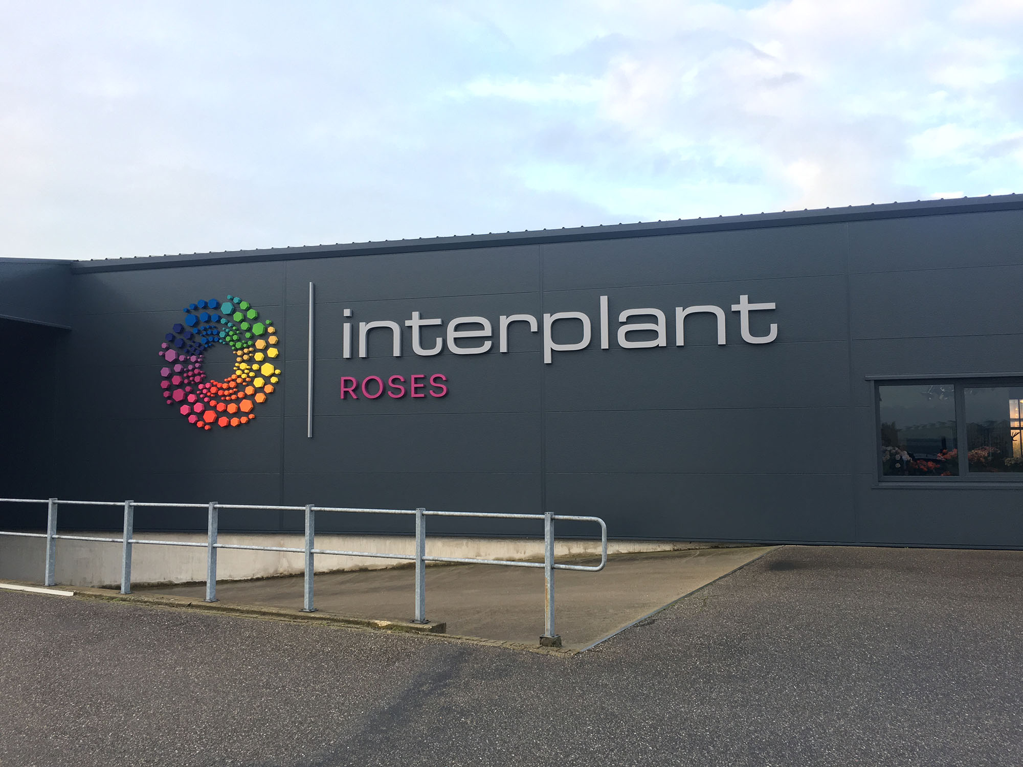 Interplant HDQ2019logo.jpg